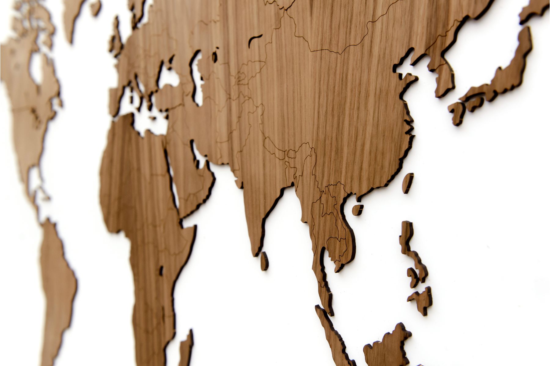 Деревянная карта. Карта мира из дерева Map Wall decoration. Деревянная карта мира на стену. Интерьерная карта деревянная. Континенты из дерева на стену.